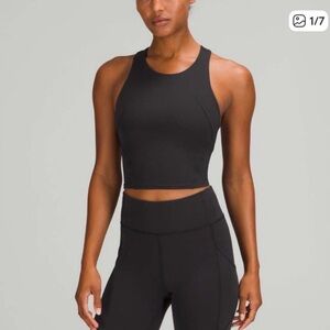 Lululemon Invigorate Training Tank Top Black Size 4 Built-In Bra